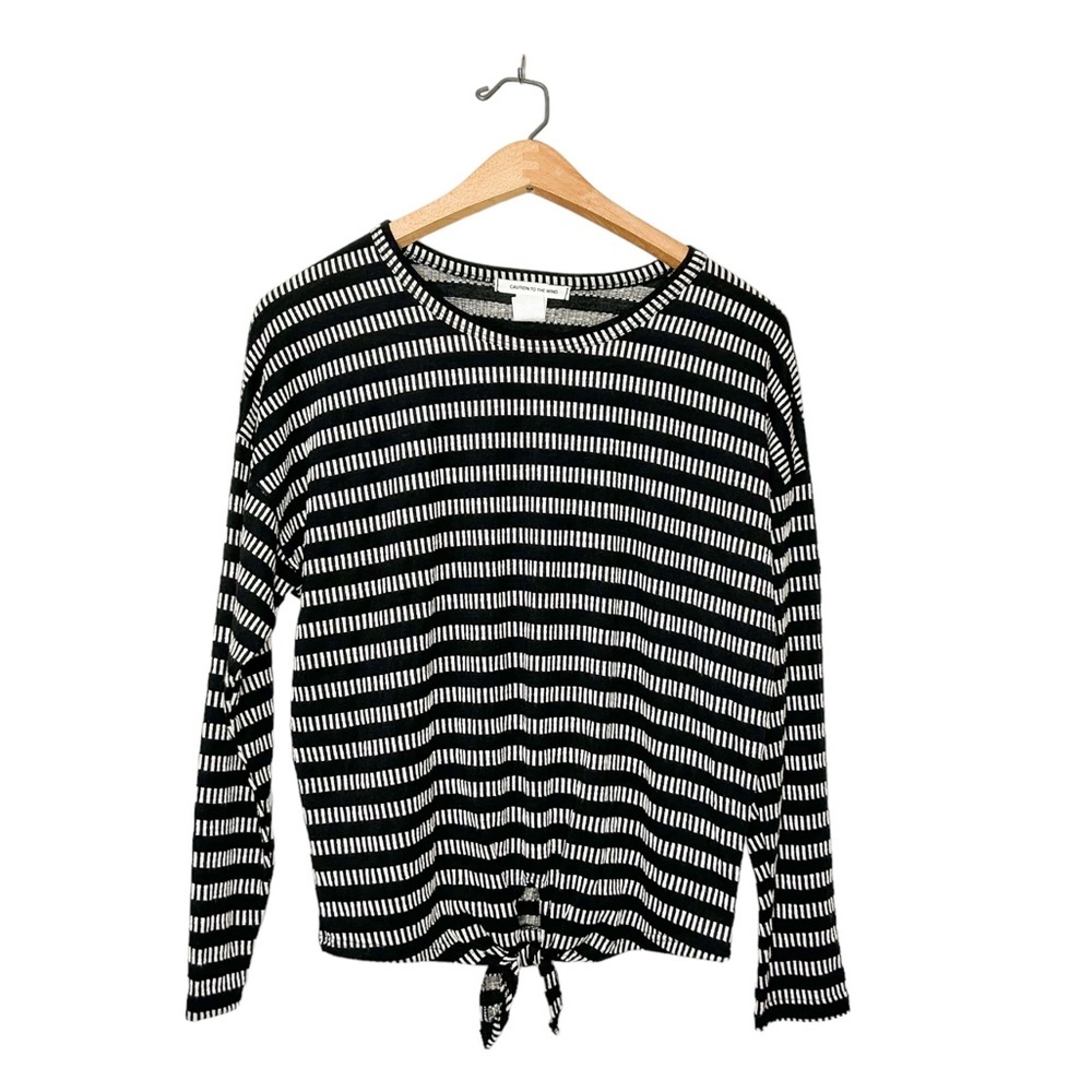 Caution To The Wind Lightweight Textured Knit Black White Stripe Knot Top Medium